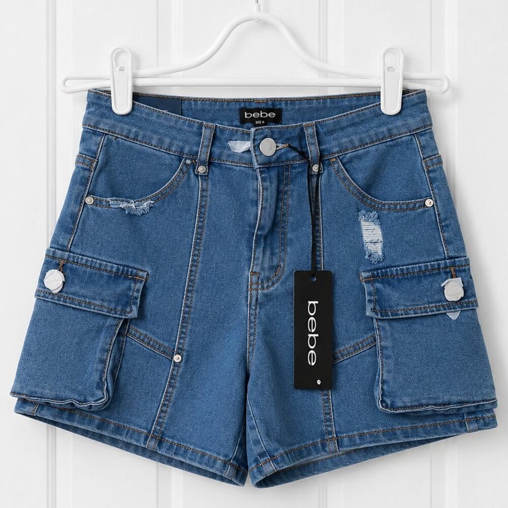 Bebe The Front Cargo Denim Shorts Women’s 6/28 Light Wash NWT Y2K Utility